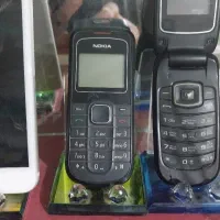 گوشی ساده تاشو