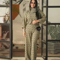 مانتو|لباس|همدان, |دیوار