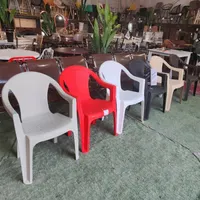 صندلی حصیری مارک ناصر زیر فی کارخونه (تک و عمده)|صندلی و نیمکت|شیراز, وزیرآباد|دیوار