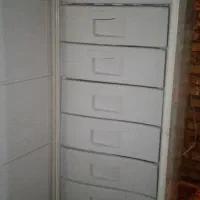 یخچال فریزر و3عدد لوستر