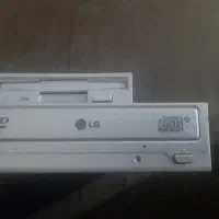 یک عدد فلاپی کلکسیونی سونی و دی وی دی رایتر سالم