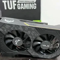 کامپیوتر با لوازم جانبی و تجهیزات