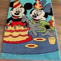 فرش سالم زیبا یک و نیم متری