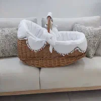 کریر حصیری. صندلی ماشین