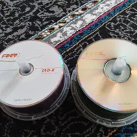 سی دی و دی وی دی خام