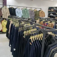 فروشنده خانم