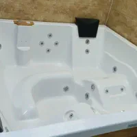 جکوزی شش نفره