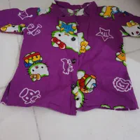 تعدادی لباس دخترانه وکیف دخترانه|کفش و لباس بچه|شاهین‌شهر, شهرک گلدیس|دیوار