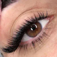 تخفیف اکستنشن مژه فقط تا پایان یلدا ظرفیت محدود