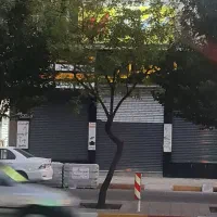 سه دهنه مغازه تجاری چهارراه معلم