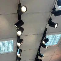 انجام کلیه امور برقکاری،خرده کاری،نصب تجهیزات برقی