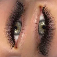 کاشت مژه