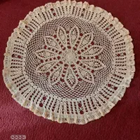 یک  عدد رومیزی بافت نو  به  قطر  ۵۰  سانتیمتر