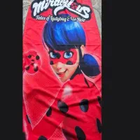 عروسک دختر کفشدوزکی