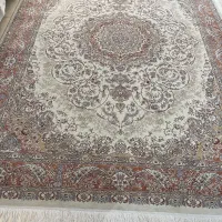 فرش ۹متری کاملا سالم و‌تمیز