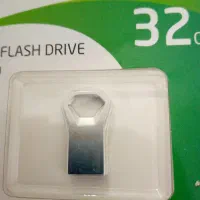 فلش مموری 64و 32|قطعات و لوازم جانبی رایانه|قم, مسجد امام حسن|دیوار