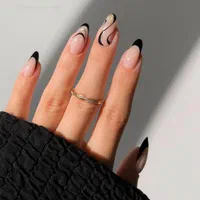 کاشت ناخن تخصصی|خدمات آرایشگری و زیبایی|خمینی‌شهر, |دیوار