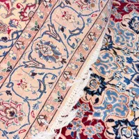 فرش گل ابریشم نایین