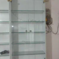 دو عدد ویترین