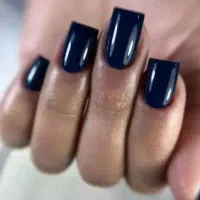 خدمات زیبایی و تخصصی ناخن 380