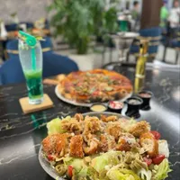 پذیرش کارگر ساده و حرفه ای در رستوران|استخدام خدمات فروشگاه و رستوران|تهران, سعادت‌آباد|دیوار