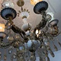 دو عدد لوستر برنز ۶ شعله|لوستر و چراغ آویز|ری, اقدسیه|دیوار