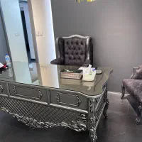 مبل و میز مدیریت