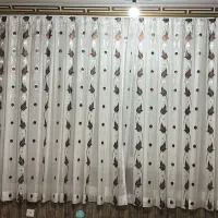 پرده آماده شده به همراه چوب و ریل و نوار کامل|پرده، رانر، رومیزی|قشم, |دیوار