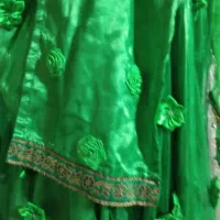 لباس در حد نو