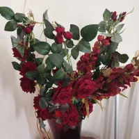 یک دسته گل مصنویی