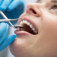 استخدام دستیار و منشی دندانپزشکی