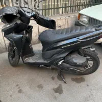 کلیک واریو ۱۵۰ مدل ۱۴۰۰