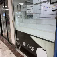 ویترین موبایل فروشی