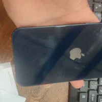 اپل iPhone 13 با حافظهٔ ۱۲۸ گیگابایت