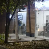 اجاره مغازه، آرایشگاه مردانه فعال|اجارهٔ مغازه و غرفه|بروجرد, |دیوار