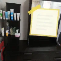 تخت دو نفره و کمد