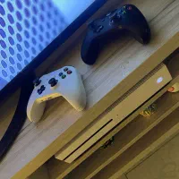 xbox one s 1 tra diskkhor|کنسول، بازی ویدئویی و آنلاین|ارومیه, |دیوار