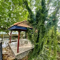اجاره ویلا در باغ بهادران باغ بادران باغبادران|اجارهٔ کوتاه‌مدت ویلا و باغ|اصفهان, باغ دریاچه|دیوار