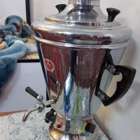 سماور برقی قدیمی جنس خوبا نو بزرگ|سماور، چای‌ساز، قهوه‌ساز|شیراز, بعثت|دیوار