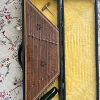 سنتور صادقی در حد نو