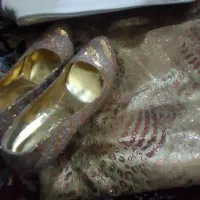 پارچه مجلسی|لباس|چمران, |دیوار