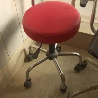 صندلی چرخدار کوچک