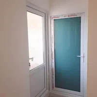 نصب و تعمیر درب و پنجره UPVC تضمینی|خدمات پیشه و مهارت|بندرعباس, |دیوار