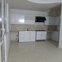 آپارتمان دوخوابه ۱۲۸ متری با نور درجه یک