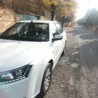 دنامعمولی مدل ۹۸ عروسک