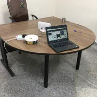 صندلی و میز اداری