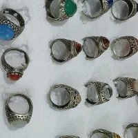 انگشتر بدلیجات|بدلیجات|نیشابور, کشتارگاه|دیوار