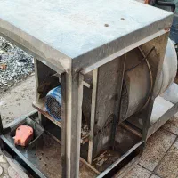 مه پاش بریه مرغ داری پرورش قارچ .گاو داری کارخونه