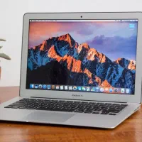 macbook air 2017