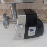 چرخ گوشت  بوفالو پارس خزر (در کرج)